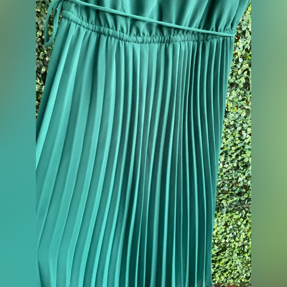 ASOS Midi Dress | Stunning Emerald Green | Sleeveless W/ Belt - NWOT - Picture 6 of 10